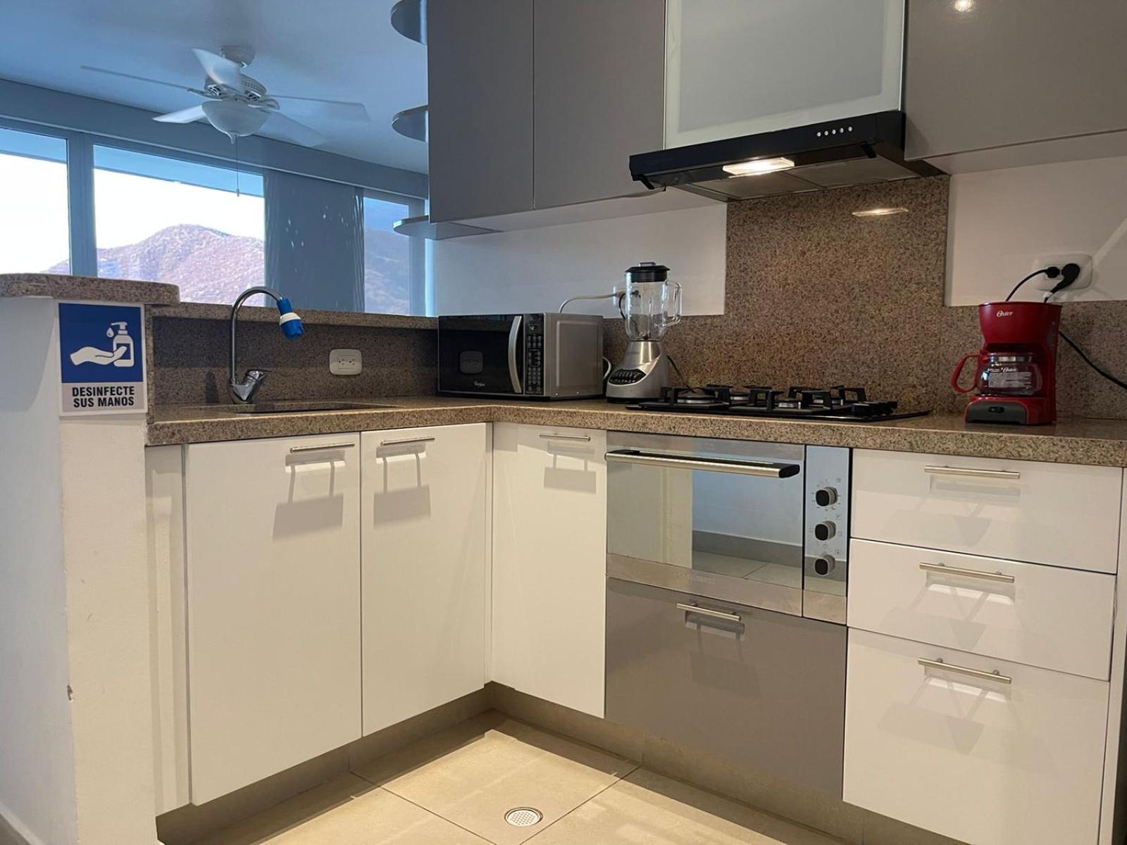 Beautiful Sea View Apartment Санта Марта Екстериор снимка